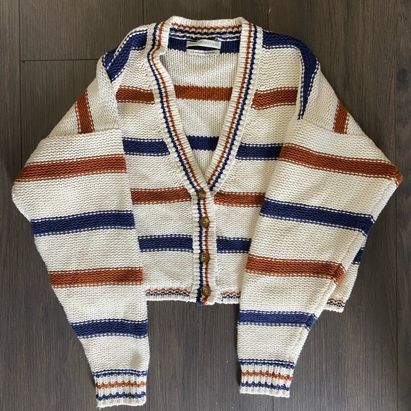 Cardigan - Picture 1 of 1